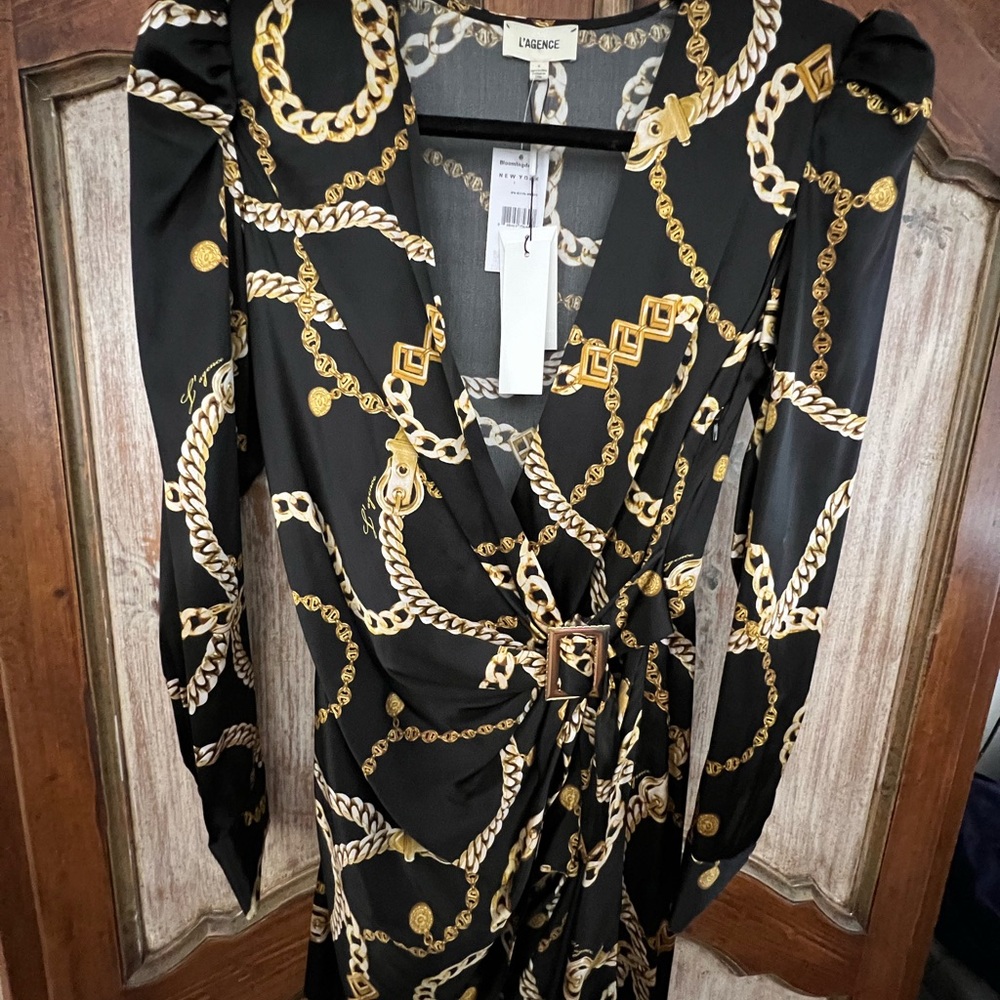 L'AGENCE Gold and Black Sheath Dress with Bishop Sleeves